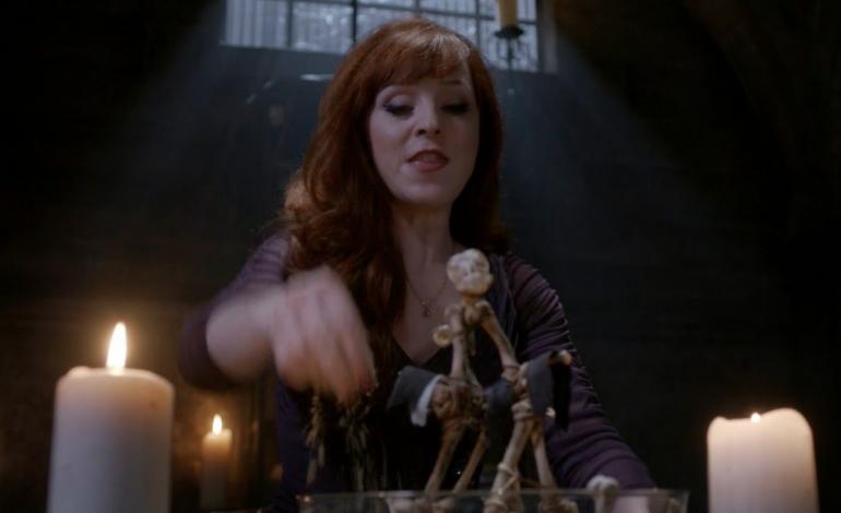 Exclusive Interview with Supernatural Star Ruth Connell (Rowena)